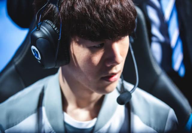 NaVi Major出局，s1mple打出2020年10月以来最差BO3